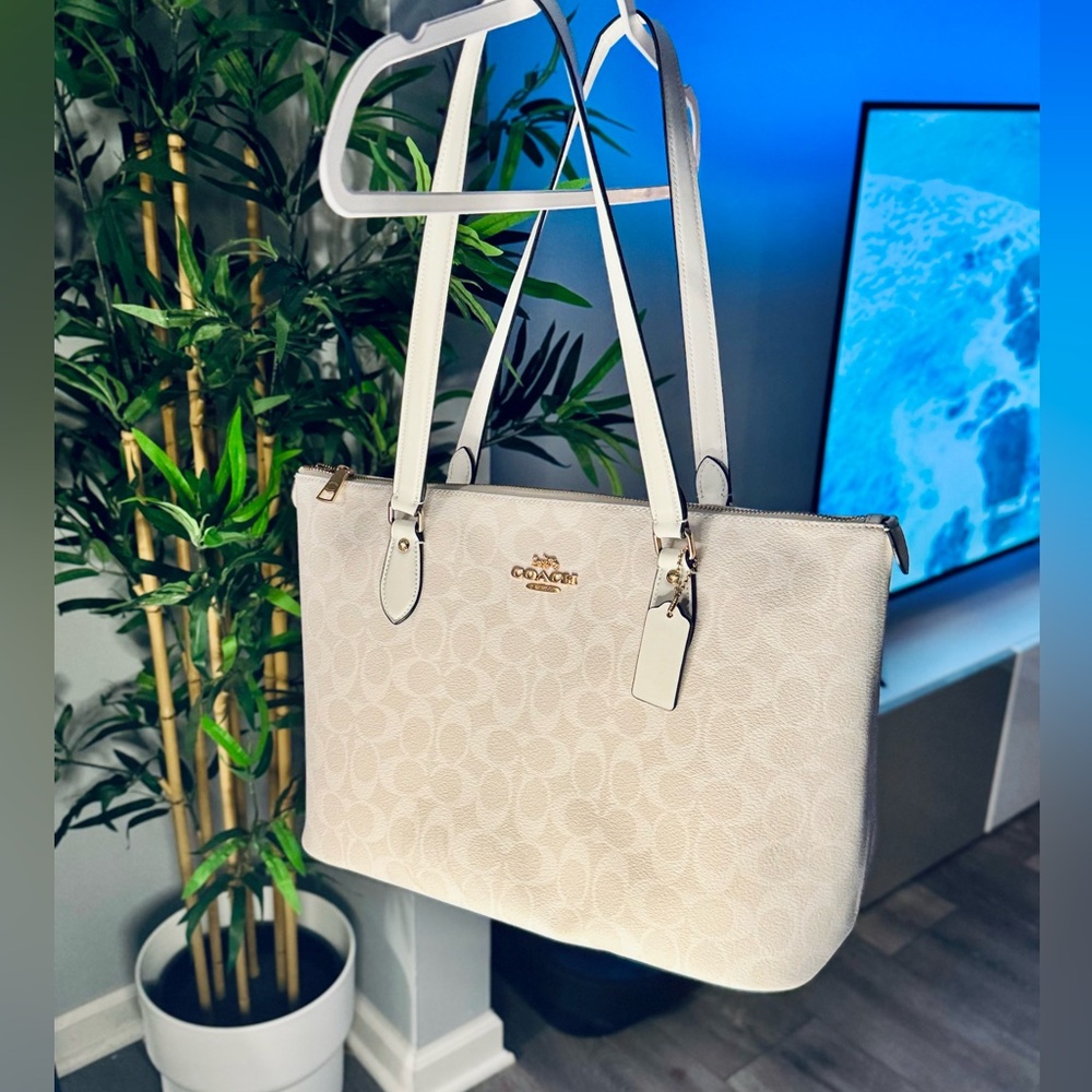 Coach Bag 🥰👜